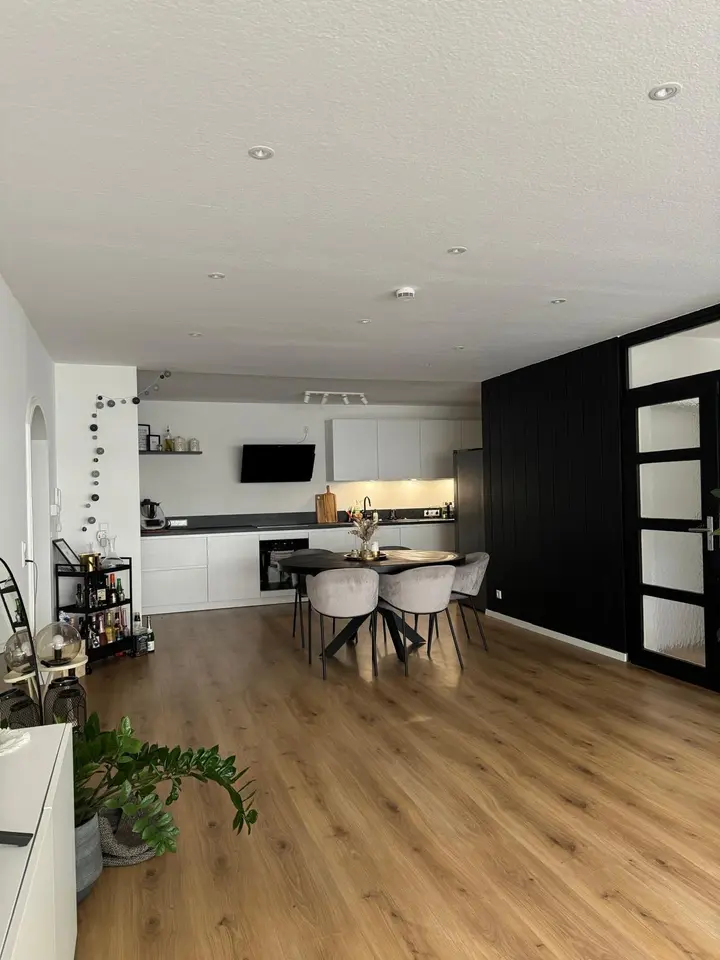 4 Zimmer Wohnung mit 124 m² in Offenburg – Bild 2