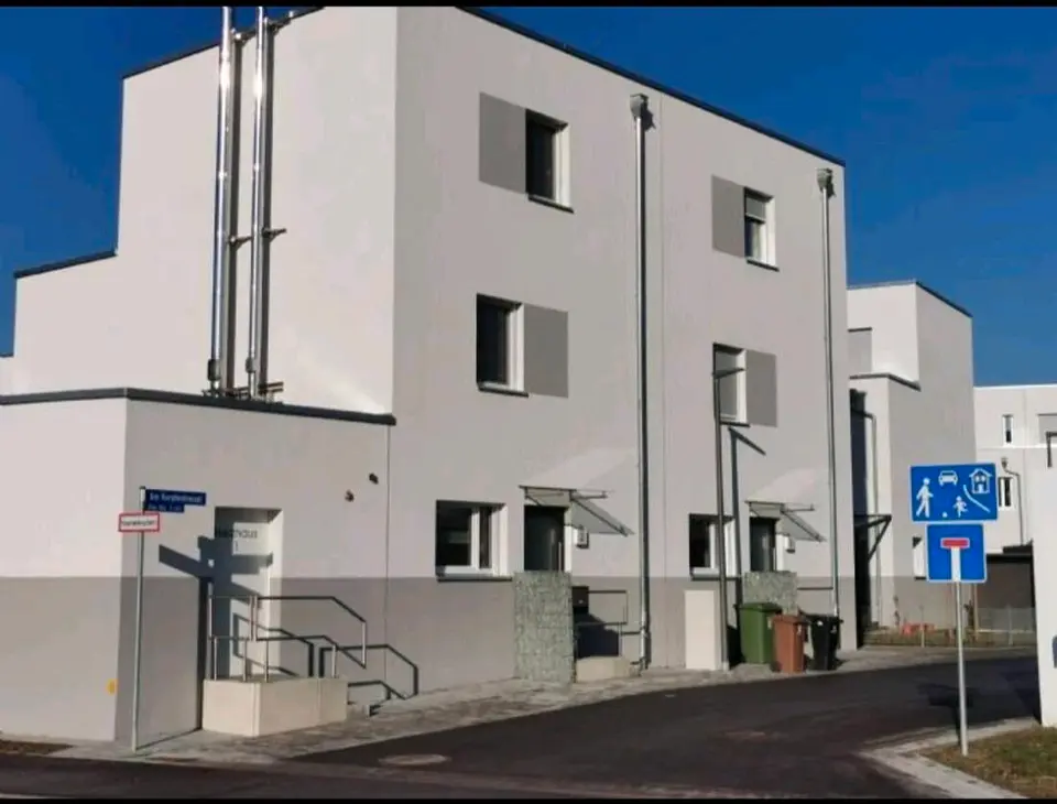 4 Zimmer Haus mit 136 m² in Erlangen – Bild 2