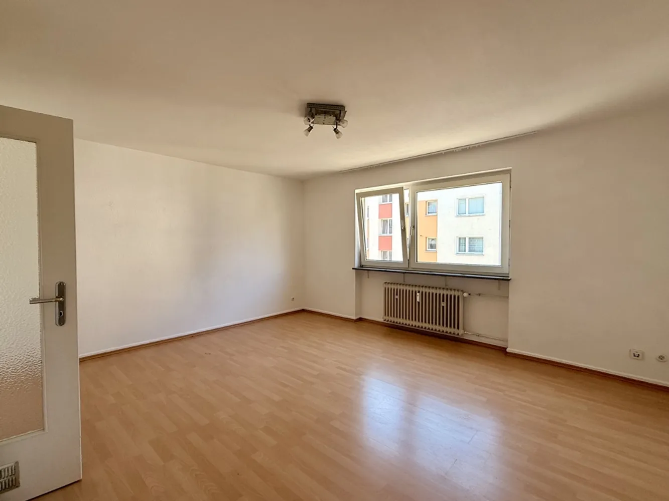 1 Zimmer Wohnung mit 32 m² in Frankfurt am Main – Bild 1