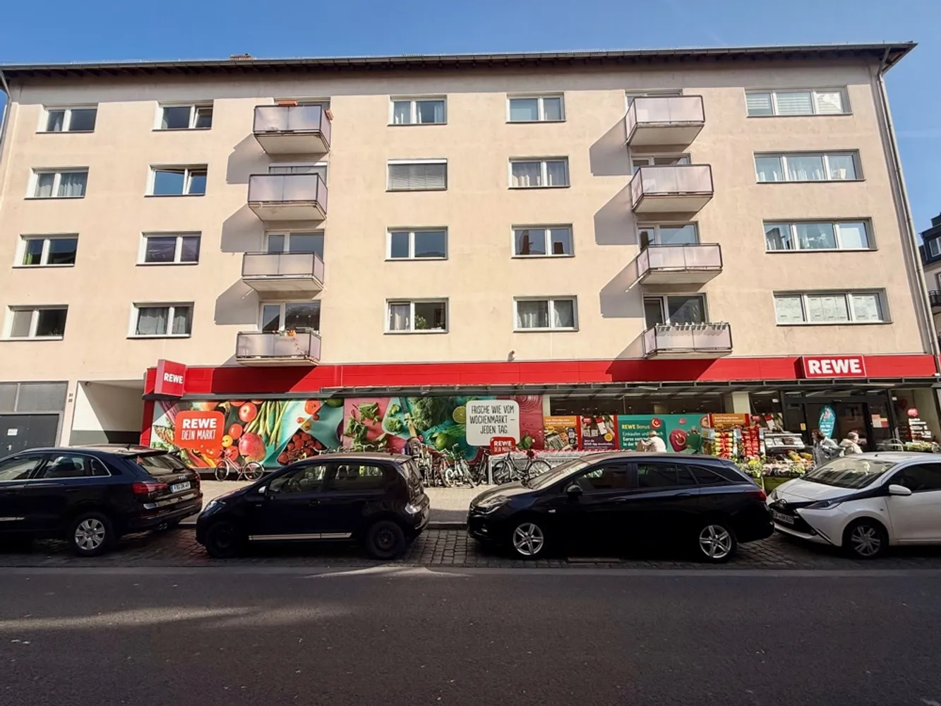 1 Zimmer Wohnung mit 32 m² in Frankfurt am Main – Bild 11
