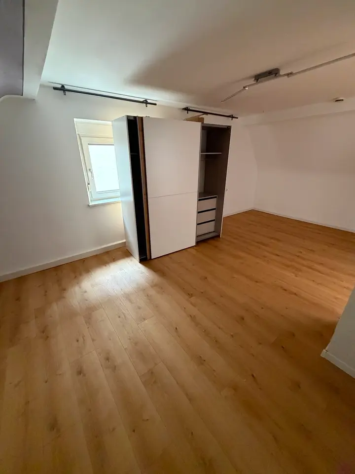 3 Zimmer Haus mit 95 m² in Würzburg – Bild 8