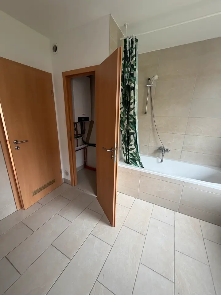 2 Zimmer Wohnung mit 60 m² in Eisenach – Bild 5