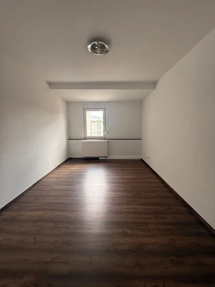 2 Zimmer Wohnung mit 64 m² in Aschaffenburg – Bild 1