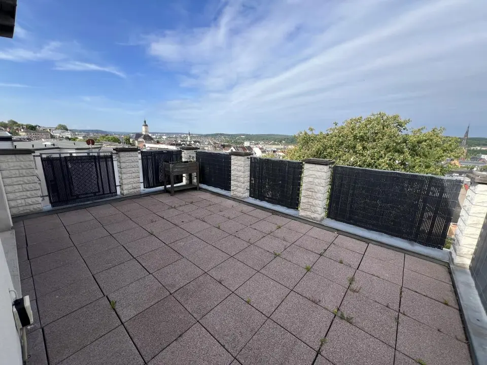 4 Zimmer Wohnung mit 135 m² in Gera – Bild 3