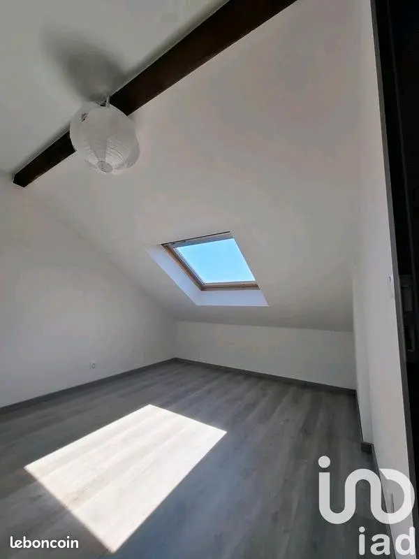 2 Zimmer Wohnung mit 74 m² in Saarbrücken – Bild 3
