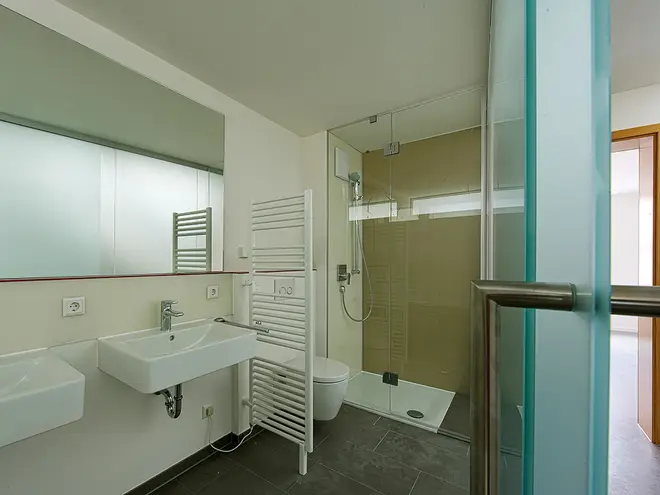 6 Zimmer Haus mit 161 m² in Reutlingen – Bild 6