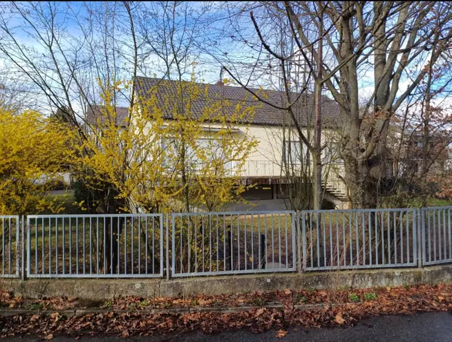 7 Zimmer Haus mit 200 m² in Regensburg – Bild 1
