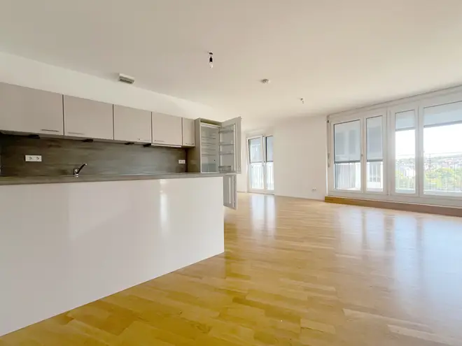 5 Zimmer Wohnung mit 124 m² in Stuttgart – Bild 2