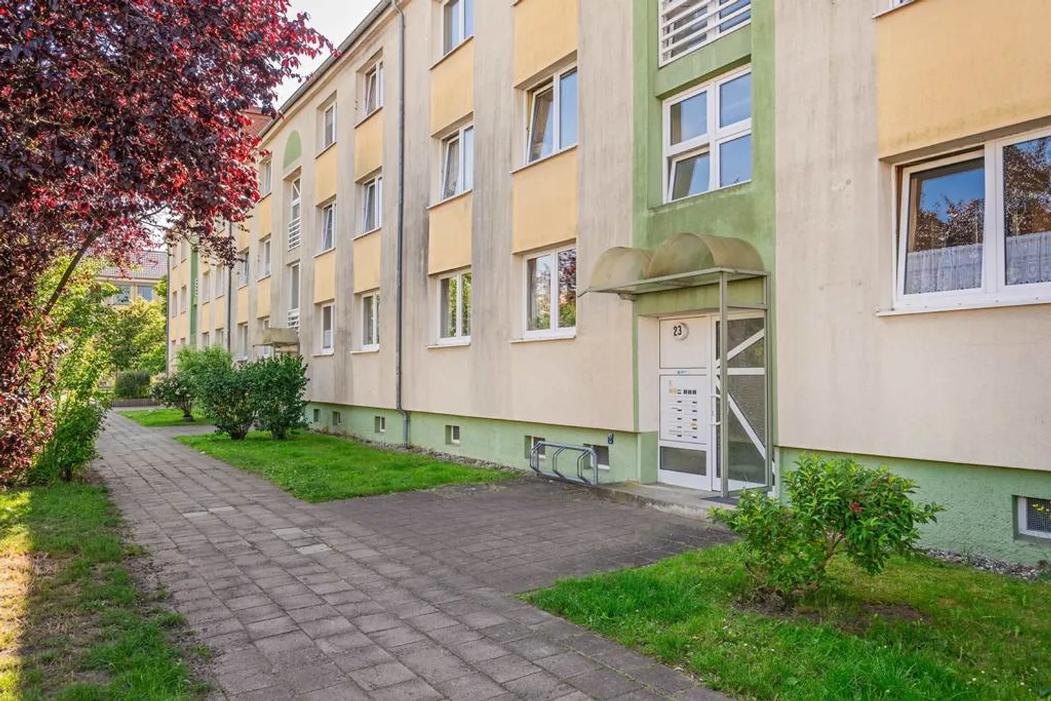2 Zimmer Wohnung mit 47 m² in Neubrandenburg – Bild 3
