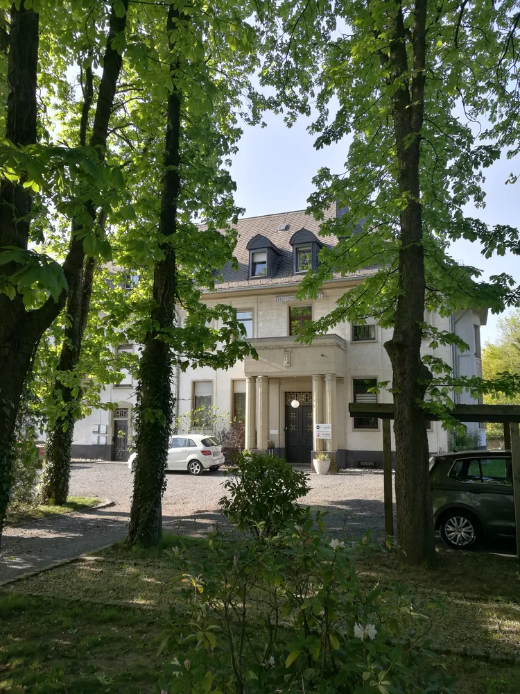 2 Zimmer Wohnung mit 70 m² in Neuwied – Bild 1