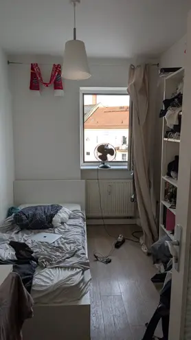 4 Zimmer Wohnung mit 83 m² in München – Bild 2