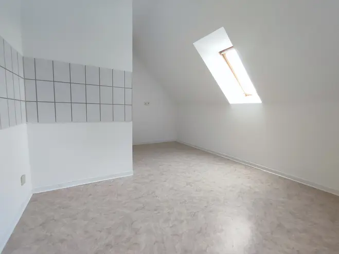 2 Zimmer Wohnung mit 67 m² in Chemnitz – Bild 12