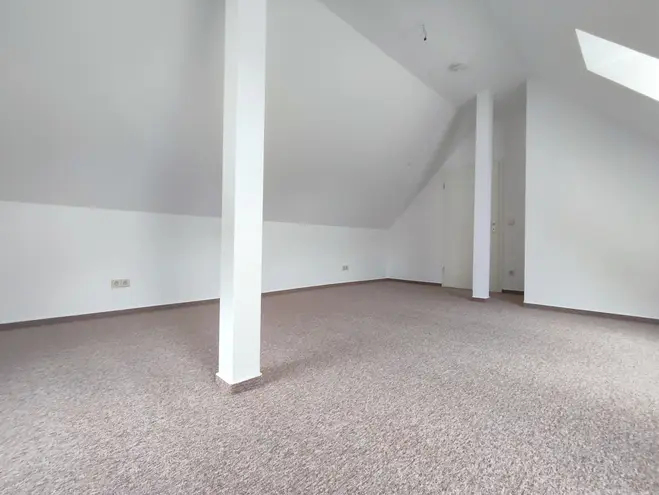 2 Zimmer Wohnung mit 67 m² in Chemnitz – Bild 6