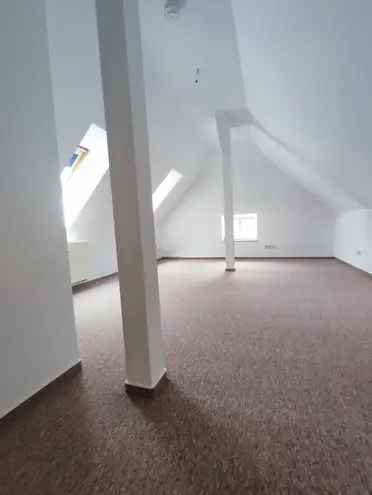 2 Zimmer Wohnung mit 67 m² in Chemnitz – Bild 7