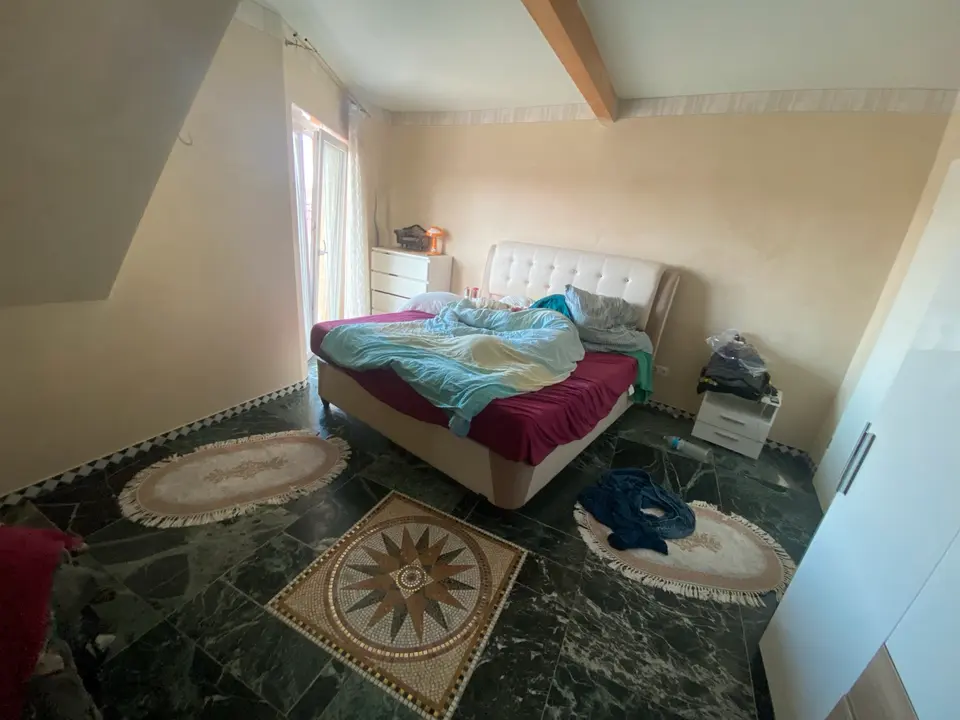 4 Zimmer Wohnung mit 115 m² in Ludwigshafen – Bild 2