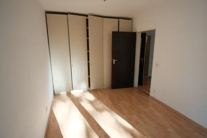 2 Zimmer Wohnung mit 55 m² in Köln – Bild 12