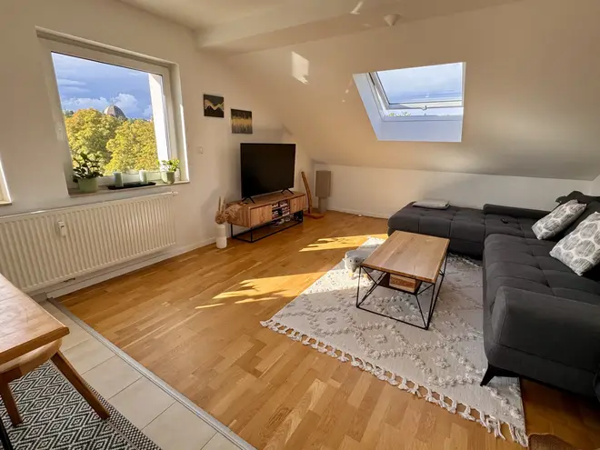 5 Zimmer Wohnung mit 112 m² in Stuttgart – Bild 2