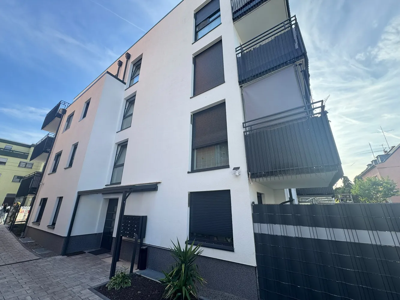 3 Zimmer Wohnung mit 82 m² in Ludwigshafen am Rhein – Bild 1