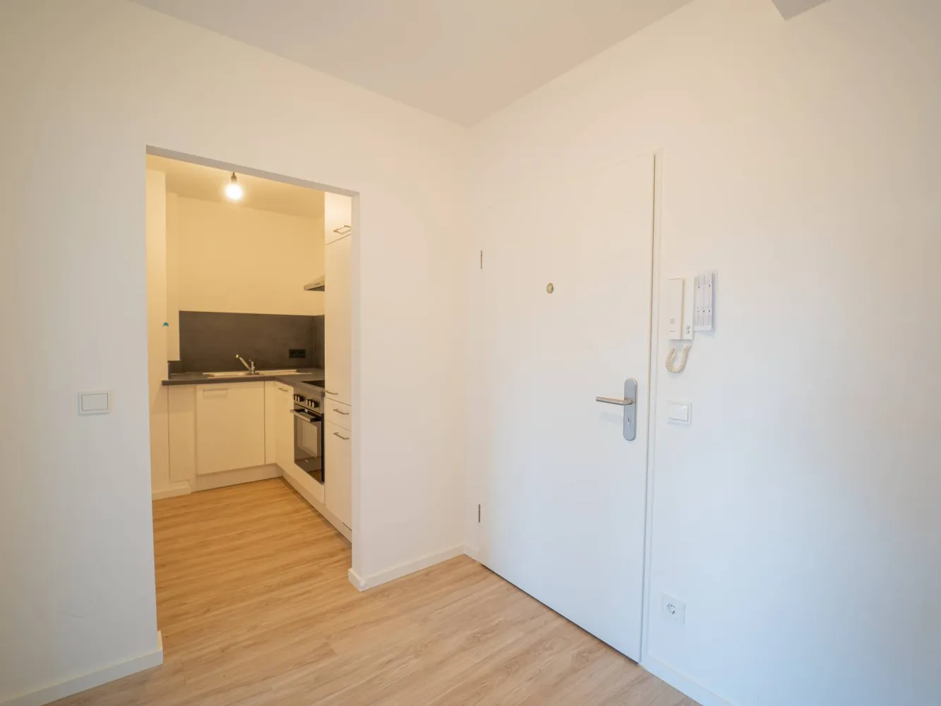 2 Zimmer Wohnung mit 53 m² in Hamburg – Bild 4