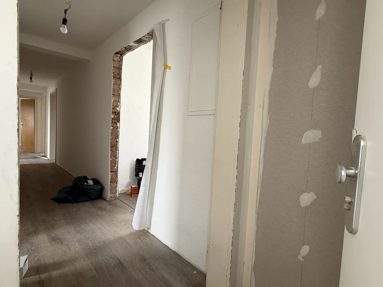 5 Zimmer Wohnung mit 97 m² in Homburg – Bild 3
