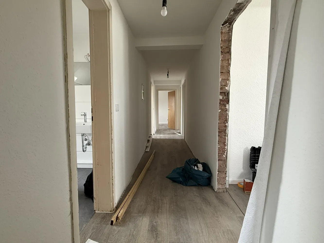 5 Zimmer Wohnung mit 97 m² in Homburg – Bild 4