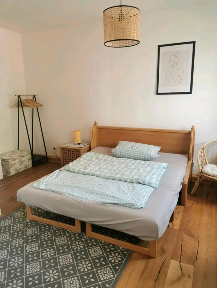 WG-Zimmer mit 90 m² in Regensburg – Bild 2