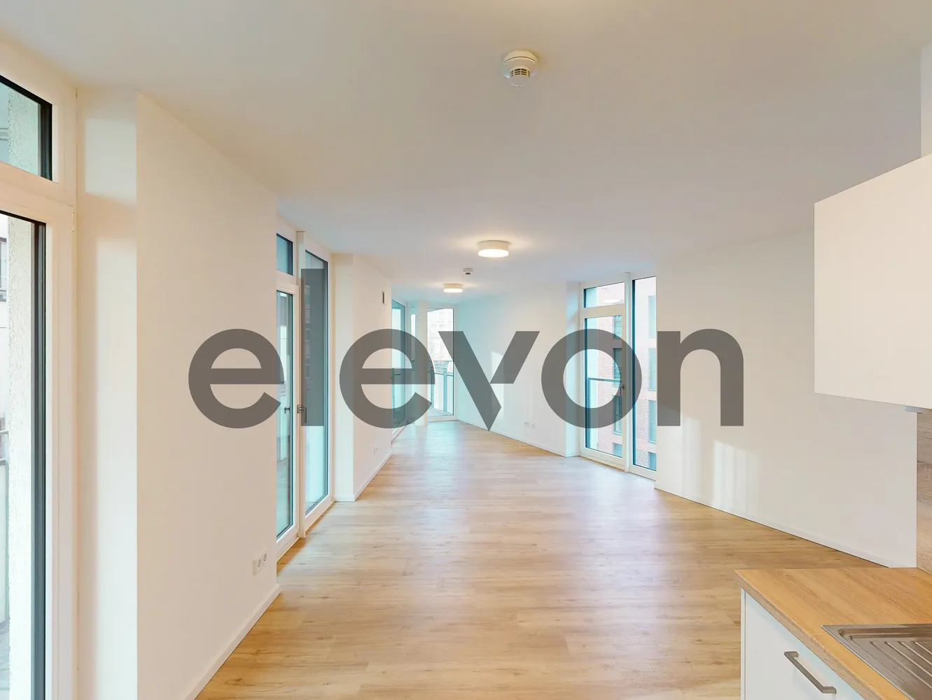 2 Zimmer Wohnung mit 64 m² in Hamburg – Bild 1
