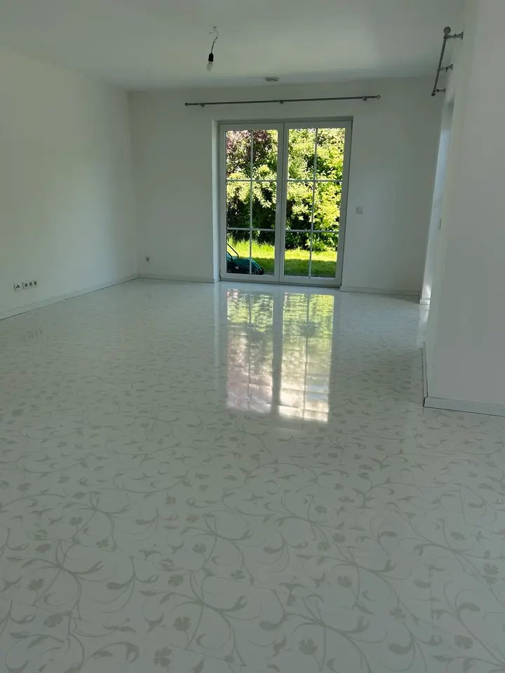 4 Zimmer Haus mit 742 m² in Amberg – Bild 1