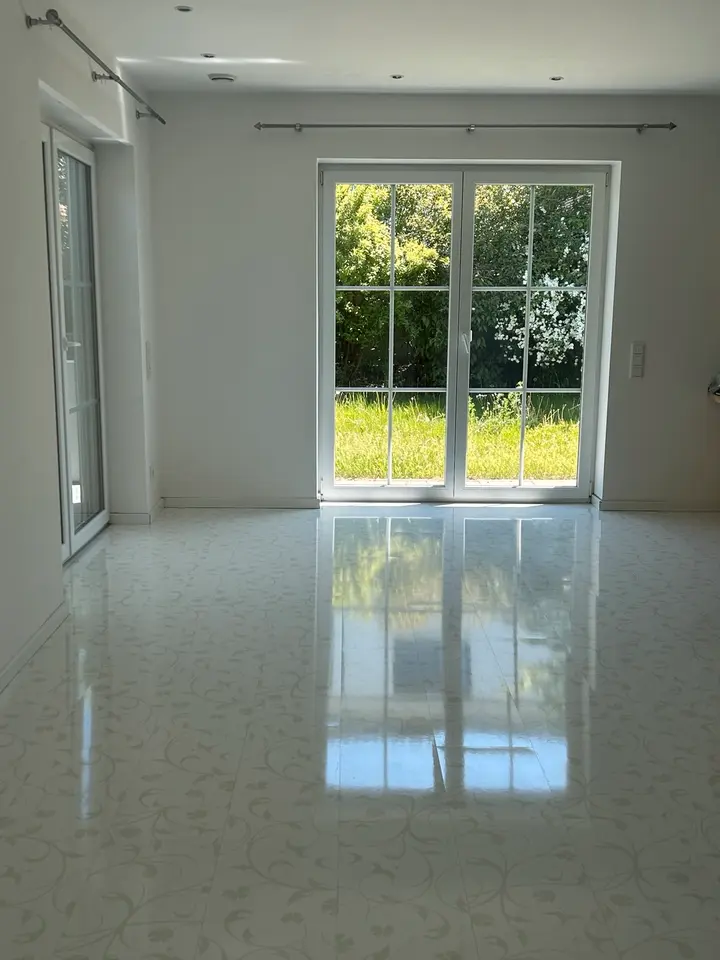 4 Zimmer Haus mit 742 m² in Amberg – Bild 2
