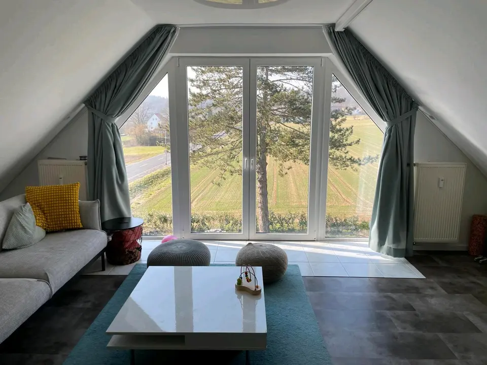4 Zimmer Wohnung mit 144 m² in Marburg – Bild 1