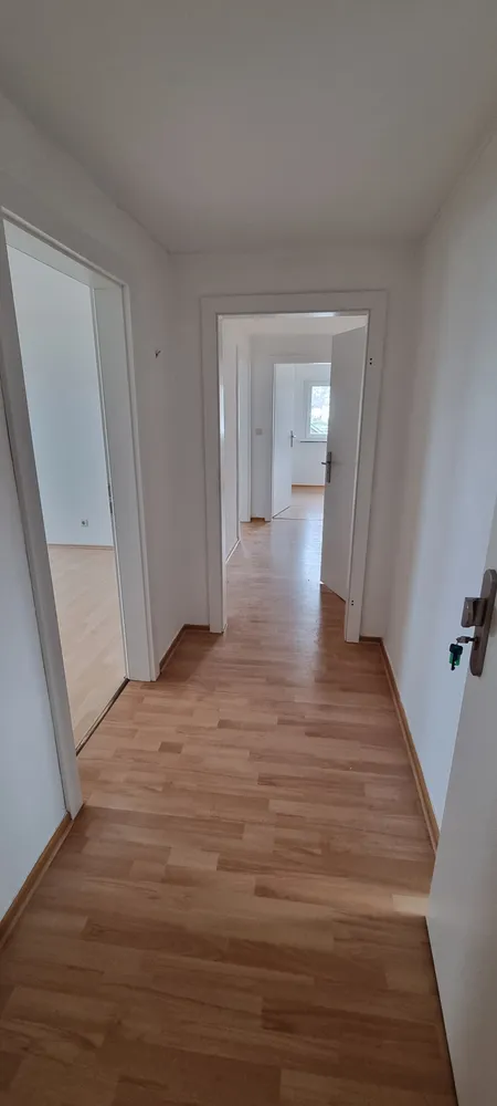 4 Zimmer Wohnung mit 76 m² in Neuwied – Bild 3