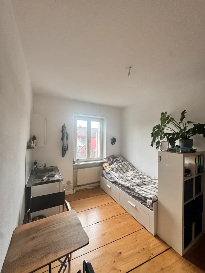 2 Zimmer Wohnung mit 10 m² in Freiburg im Breisgau – Bild 1