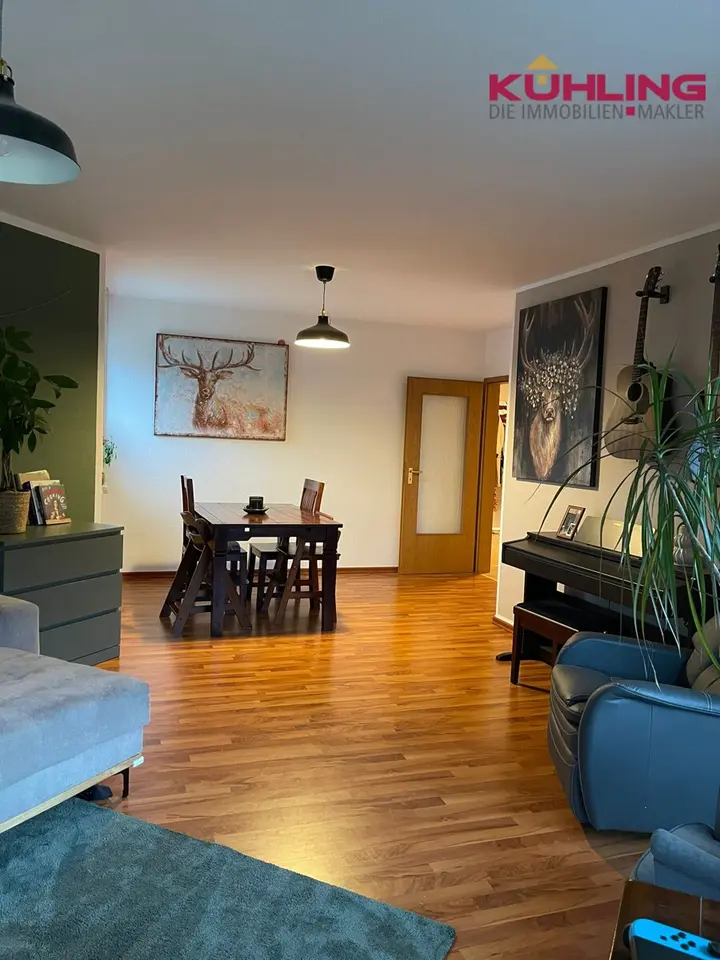 5 Zimmer Wohnung mit 104 m² in Stralsund – Bild 1