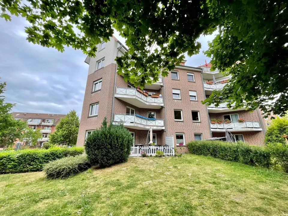 5 Zimmer Wohnung mit 104 m² in Stralsund – Bild 2
