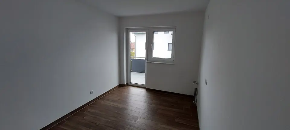 4 Zimmer Wohnung mit 92 m² in Stralsund – Bild 1