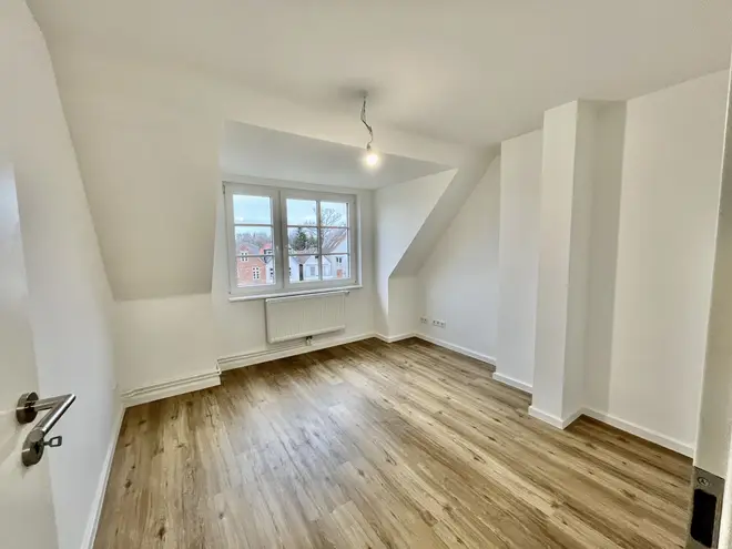 2 Zimmer Wohnung mit 35 m² in Lübeck – Bild 2
