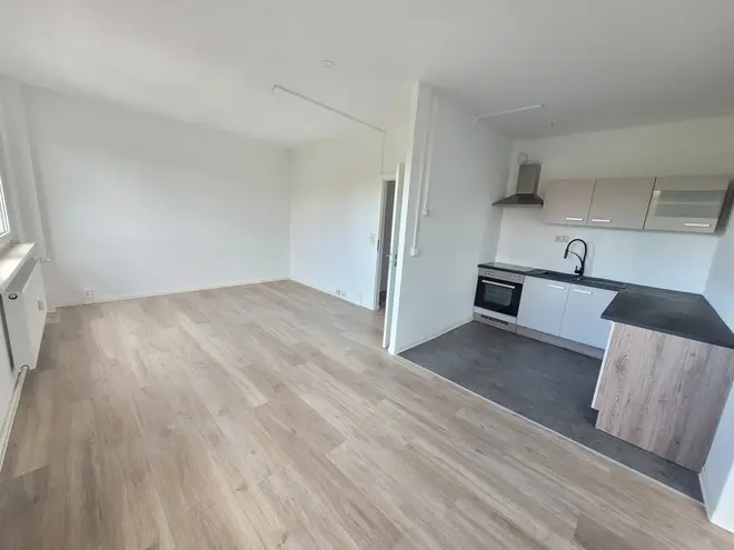 2 Zimmer Wohnung mit 48 m² in Halle (Saale) – Bild 3