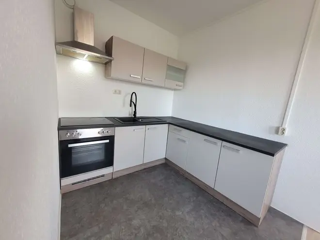 2 Zimmer Wohnung mit 48 m² in Halle (Saale) – Bild 4