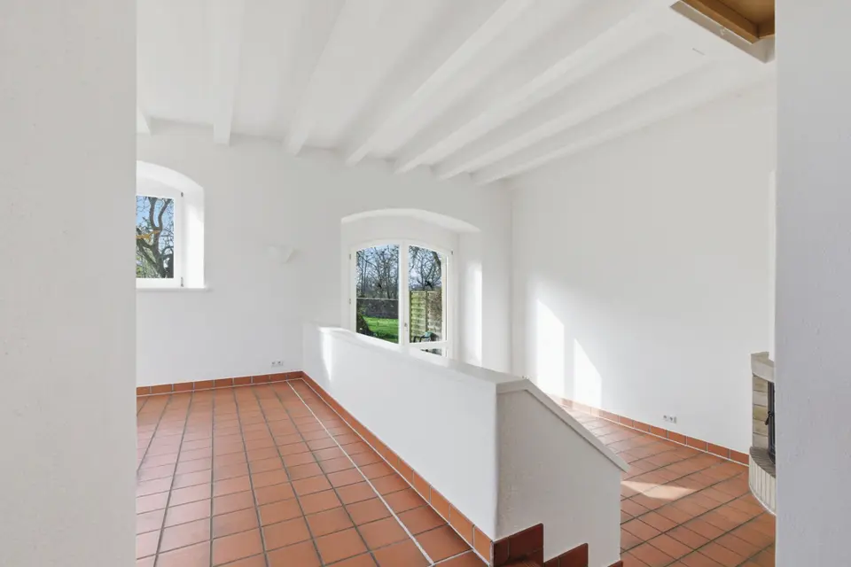 6 Zimmer Wohnung mit 235 m² in Bornheim – Bild 7