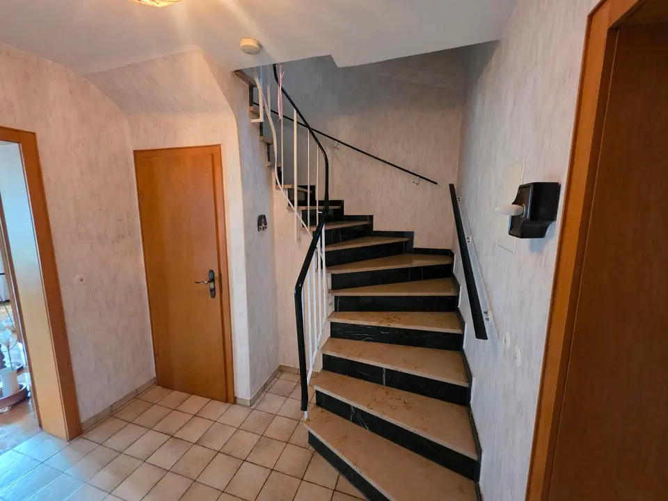 6 Zimmer Haus mit 140 m² in Hannover – Bild 8