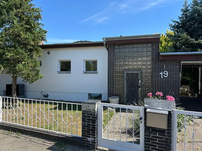 3 Zimmer Haus mit 149 m² in Berlin – Bild 2