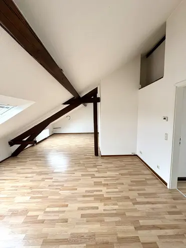 2 Zimmer Wohnung mit 72 m² in Aachen – Bild 2
