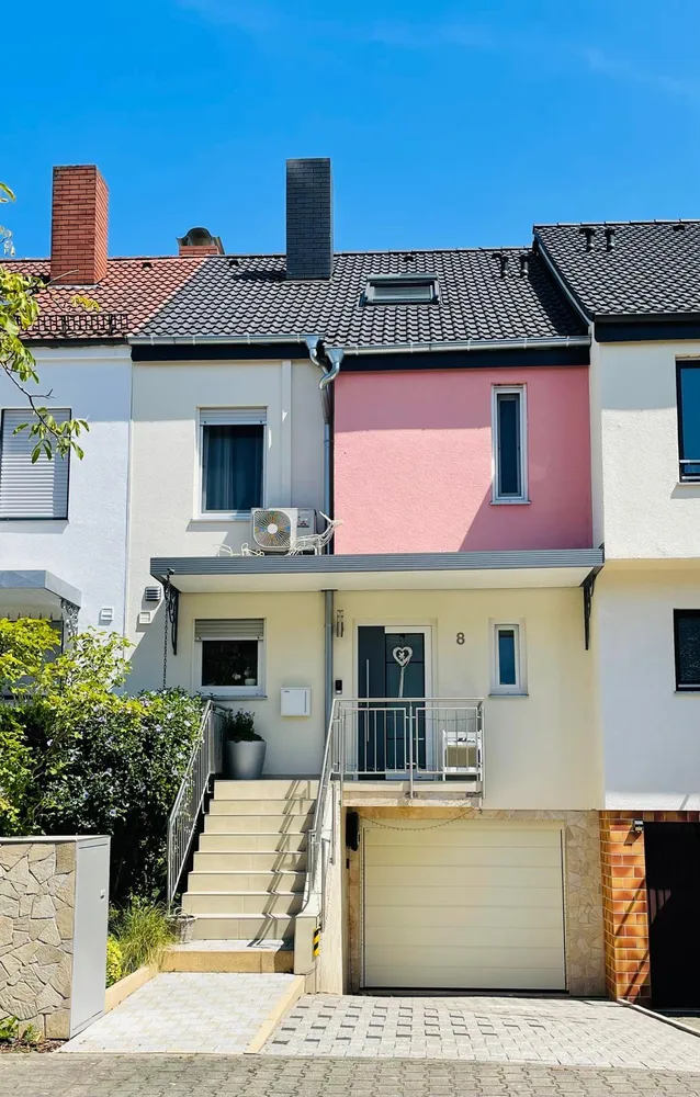 4 Zimmer Haus mit 140 m² in Mannheim – Bild 1