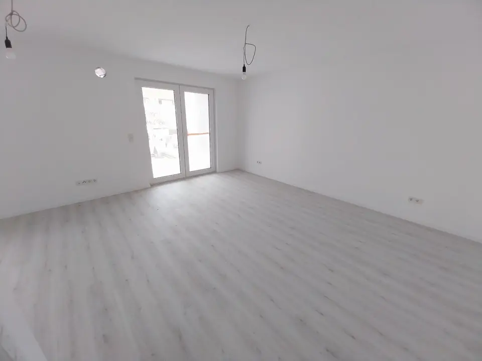 3 Zimmer Wohnung mit 80 m² in Saarbrücken – Bild 2