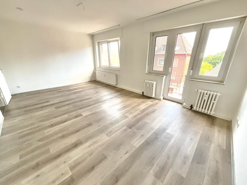 3 Zimmer Wohnung mit 82 m² in Oberhausen – Bild 1