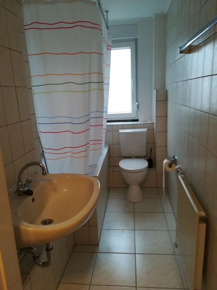 2 Zimmer Wohnung mit 38 m² in Neuss – Bild 11