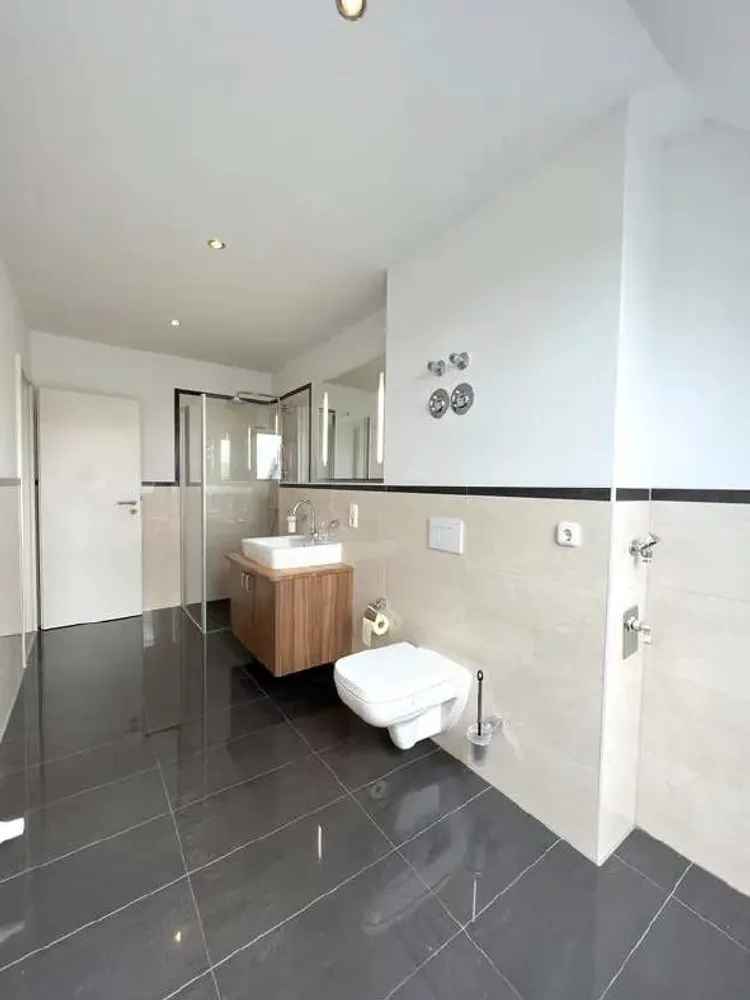 2 Zimmer Wohnung mit 86 m² in Leipzig – Bild 10