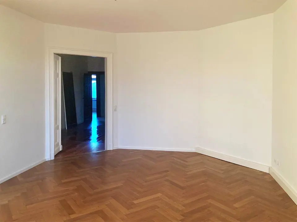 5 Zimmer Wohnung mit 150 m² in Plauen – Bild 1