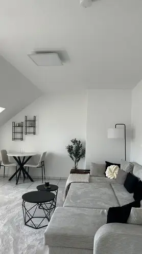 2 Zimmer Wohnung mit 64 m² in Solingen – Bild 1