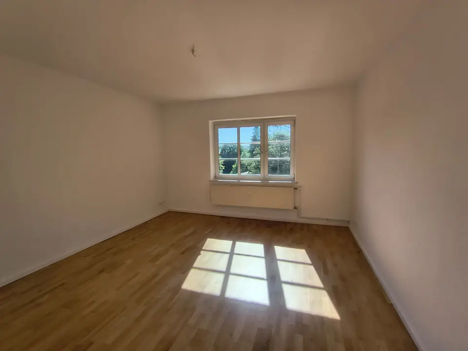 3 Zimmer Wohnung mit 75 m² in Schwerin – Bild 3